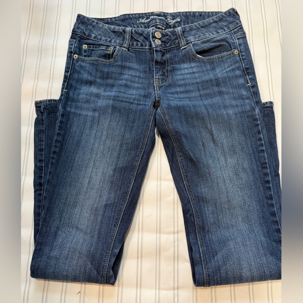 American Eagle Outfitters Artist Flare size 6 Classic Blue Women's Jeans EUC